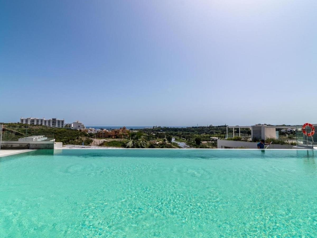 Unique 3-Bdrm Townhouse, Stunning View, Pool & Bbq Apartment Estepona Exterior photo