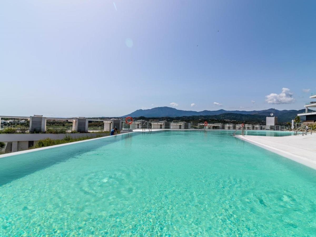 Unique 3-Bdrm Townhouse, Stunning View, Pool & Bbq Apartment Estepona Exterior photo